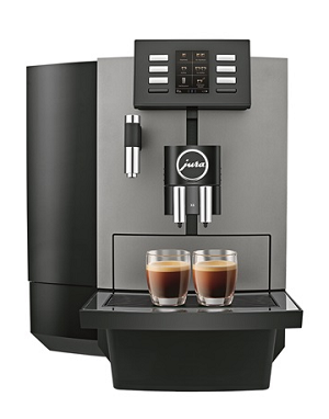 Jura X6 Kaffeevollautomat mit 2 Espressoglässer.