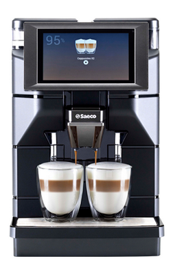 Saeco Magic M1 Kaffeevollautomat mit 2 gefüllten Latte machiato gläsern.